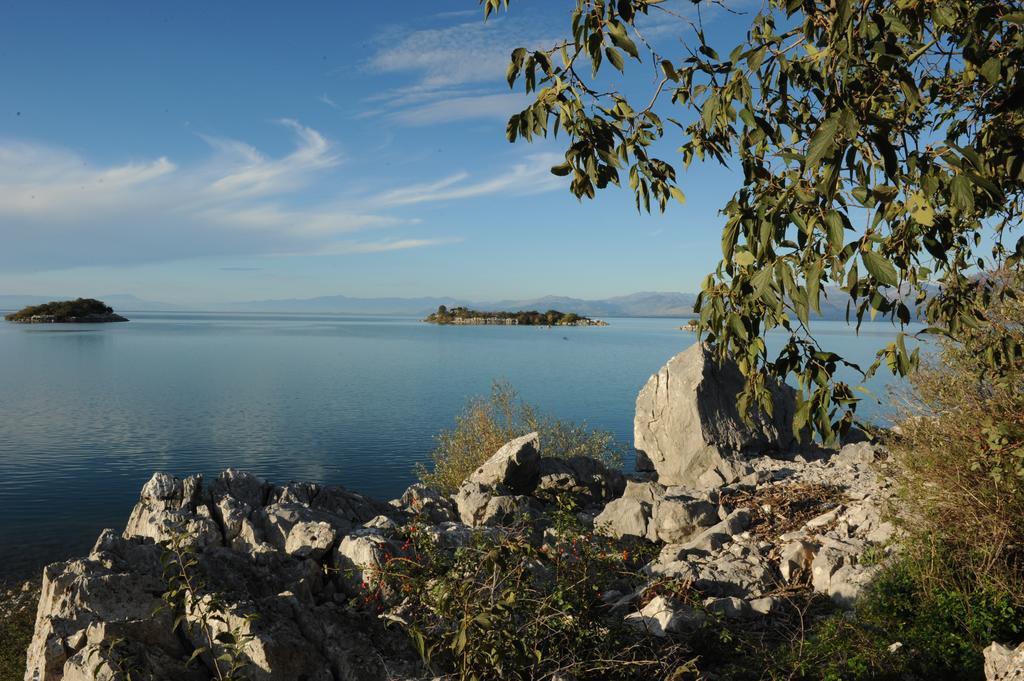 Holiday Home Skadar Lake Arbnes Habitación foto